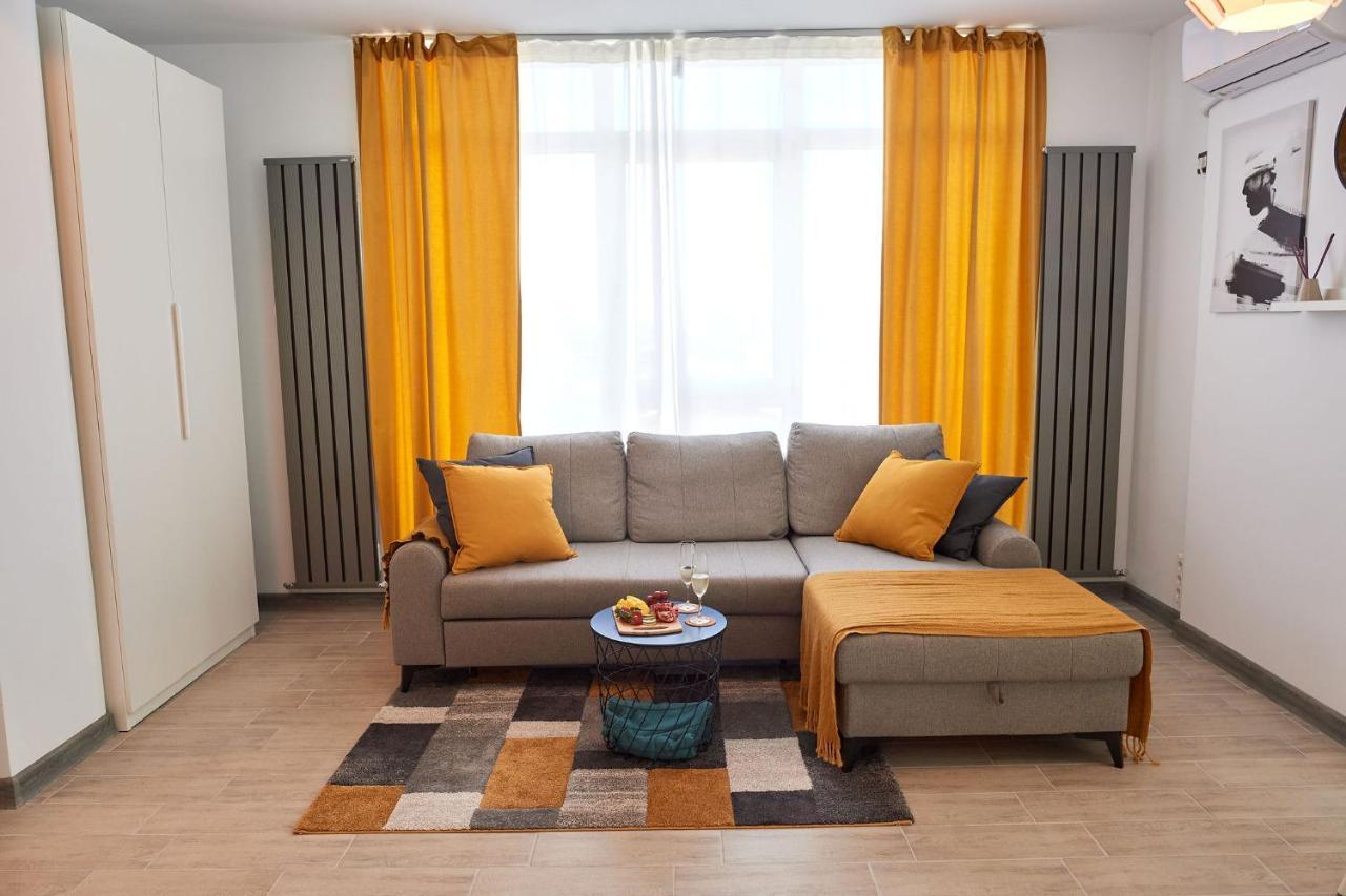 Fineloft Sea View Apartment-Spa N Pools Beach Resort Năvodari Buitenkant foto